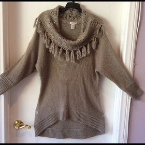 Loose Fussy Knit Fringe Sequins Cowl Neck Dolman